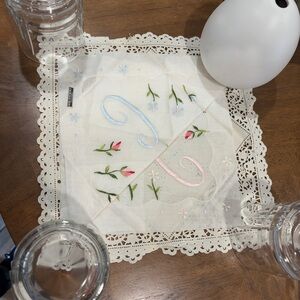 VTG NOS 2 cocktail kerchief monogram C pink & blue rosebud EMB scalloped edge